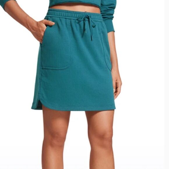 CRZ YOGA Cotton Sweat 17'' Jersey Skirt with Pockets, Green Jade, XS, NWT - Picture 1 of 10
